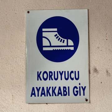 Al Marka AL Ikaz Levhası